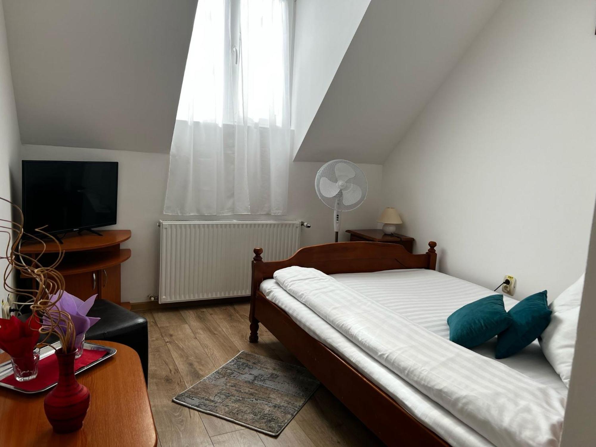 Motel Gela Inoc Екстер'єр фото