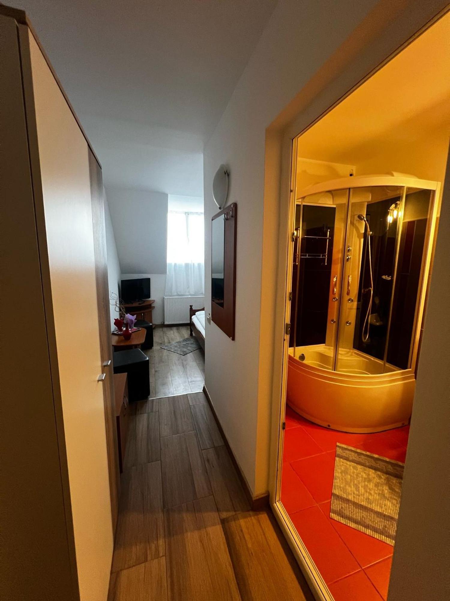 Motel Gela Inoc Екстер'єр фото
